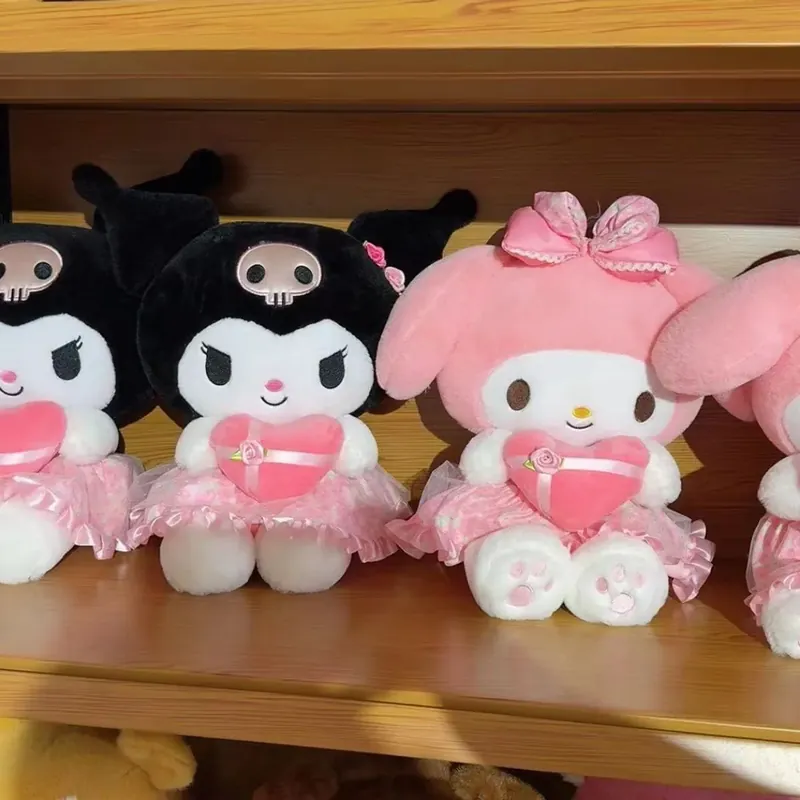 Wybór klientów Maskotka Pluszowa Sanrio 60cm Kuromi My Melody z Sercem Mix