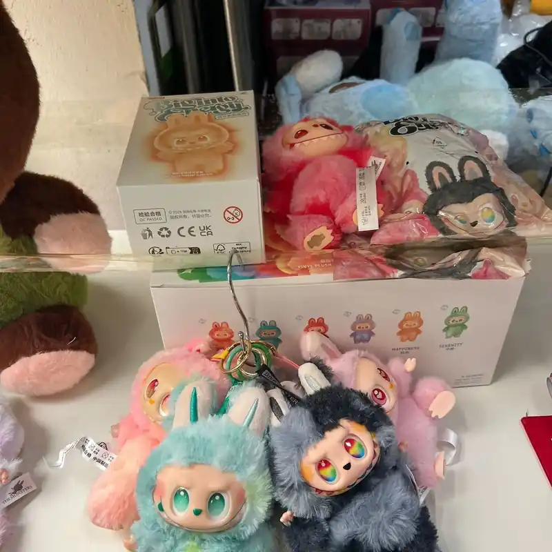 Labubu V3 Pluszowy Brelok Zawieszka Vinyl Plush Mix Kolorów Oferta czasowa