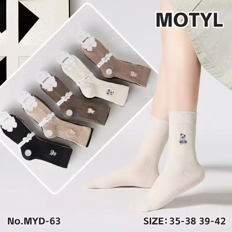 Hit cenowy Skarpety damskie Mototyl z misiem, rozmiary 35-38/39-42