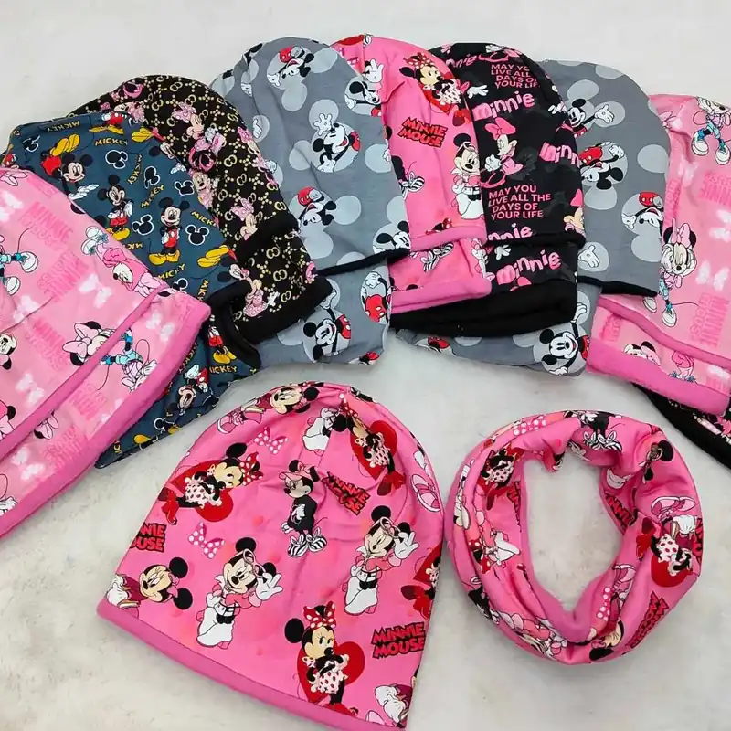 Kup online Komplet Czapki Komin Disney Minnie Mouse 50-54 dla Dzieci