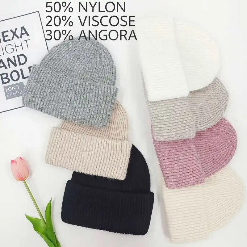 Czapki damskie beanie z angory 50% nylon, 20% wiskoza, 30% angora Nie przegap