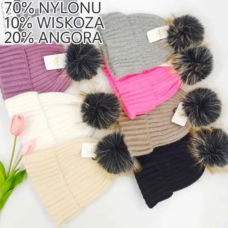 Czapki damskie z pomponem 70% nylon, 10% wiskoza, 20% angora Szybka wysyłka