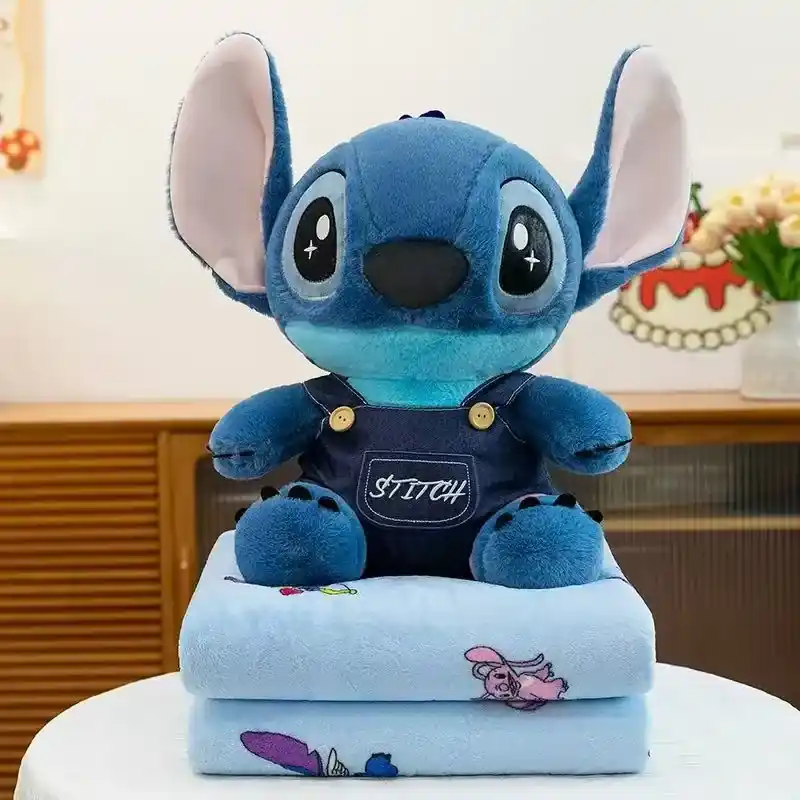 Maskotka Stitch z kocykiem niebieski Ograniczona ilość