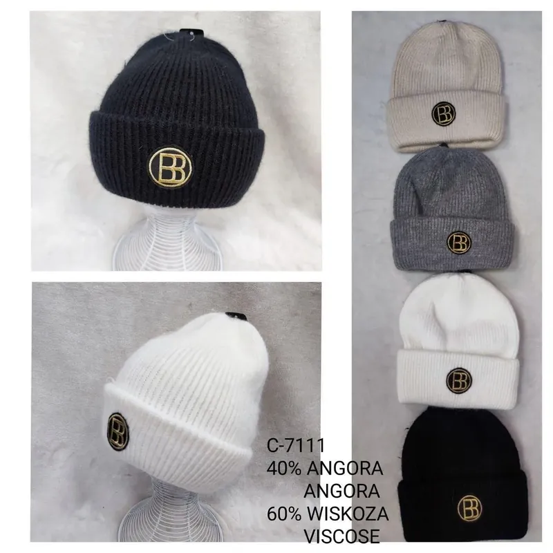 Ostatnie sztuki Czapki damskie beanie 40% angora 60% wiskoza C-7111