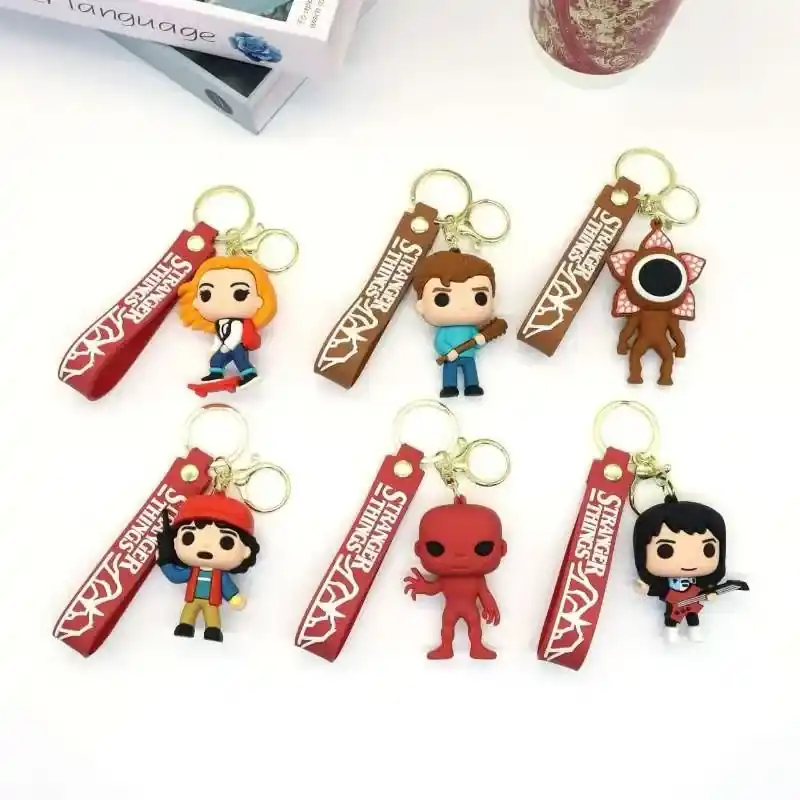 Brelok Stranger Things figurka gumowa z zawieszką zestaw 6 wzorów Taniej